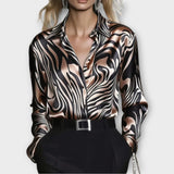 Blouse luxueuse en satin imprimé zèbre 