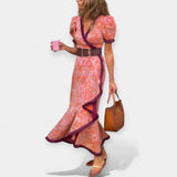 Robe romantique avec ceinture et détails bouffants