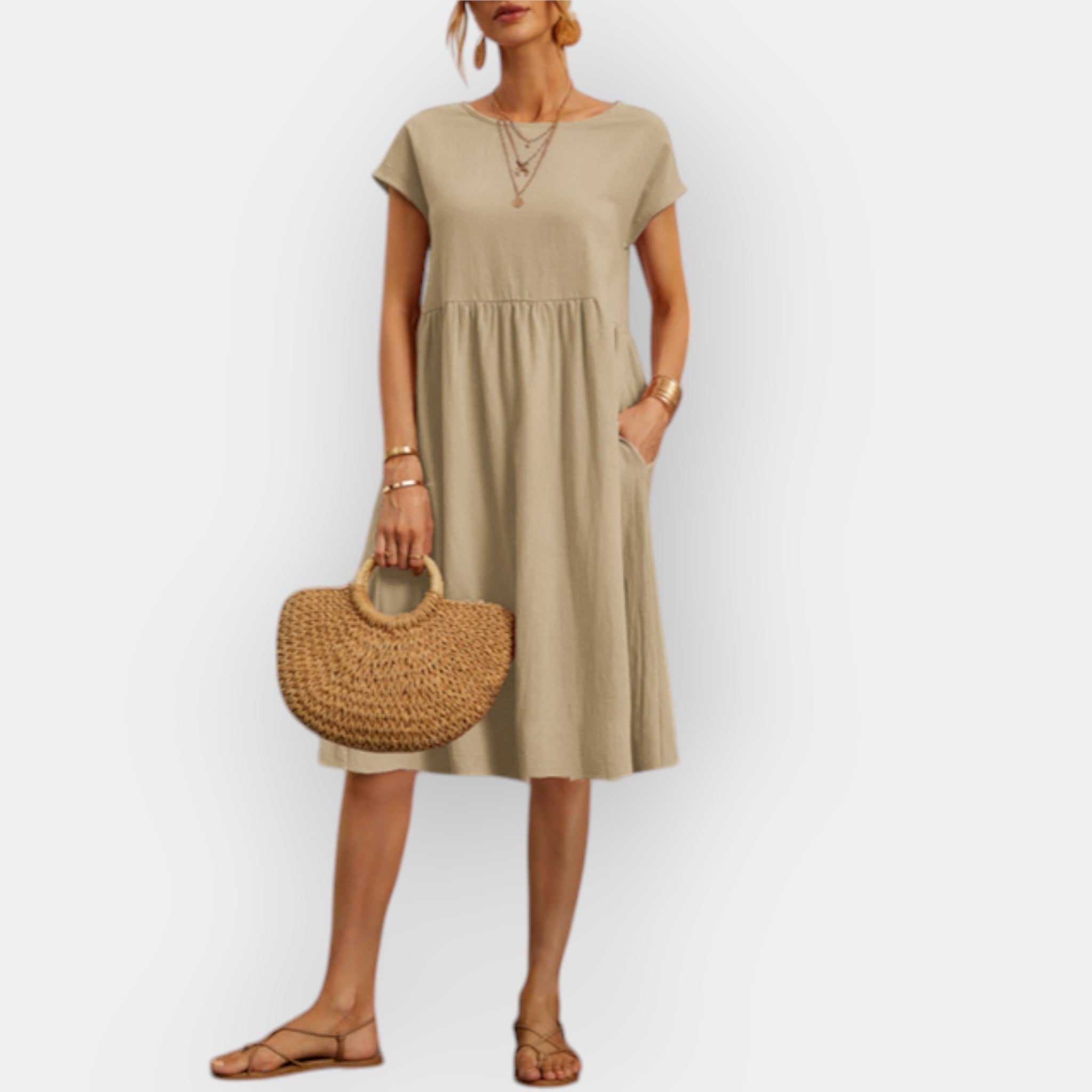 Robe midi aux lignes épurées