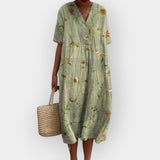 Robe fleurie pour les journées d'été