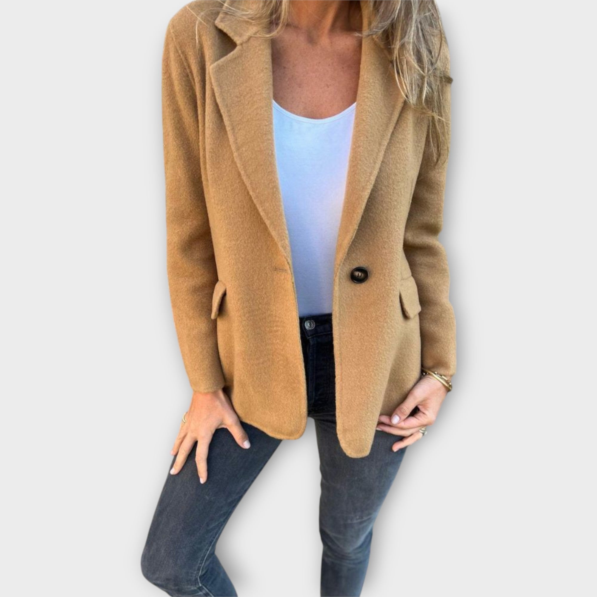 Ella – Blazer tailleur élégant à bouton unique