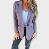Ella – Blazer tailleur élégant à bouton unique