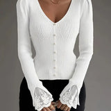 Isabella | Pull Côtelé à Col V avec Manches en Dentelle