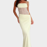 Lysandra – Robe longue pastel à détails en dentelle