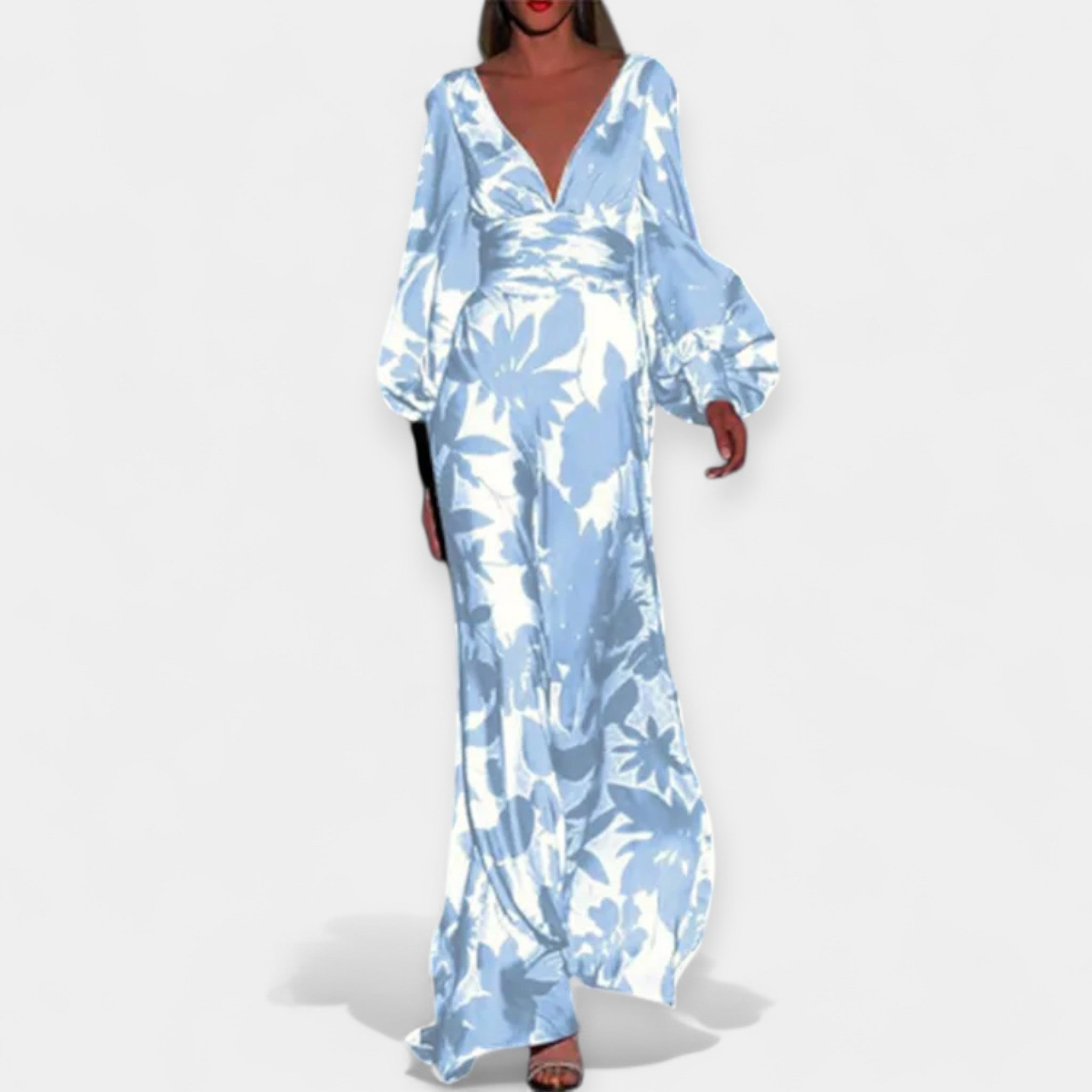 Robe aux détails aériens