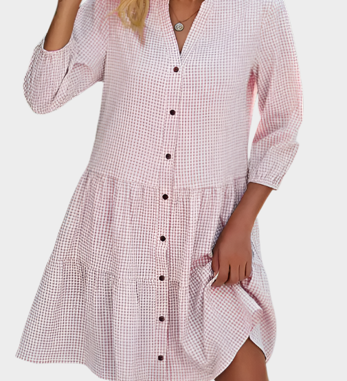 Robe d'été à carreaux légère et flatteuse