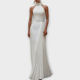 Elenys – satiinist volditud halterneck-õhtukleit