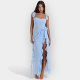 Ravena – Robe élégante à fente et volants