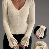 Isabella | Pull Côtelé à Col V avec Manches en Dentelle