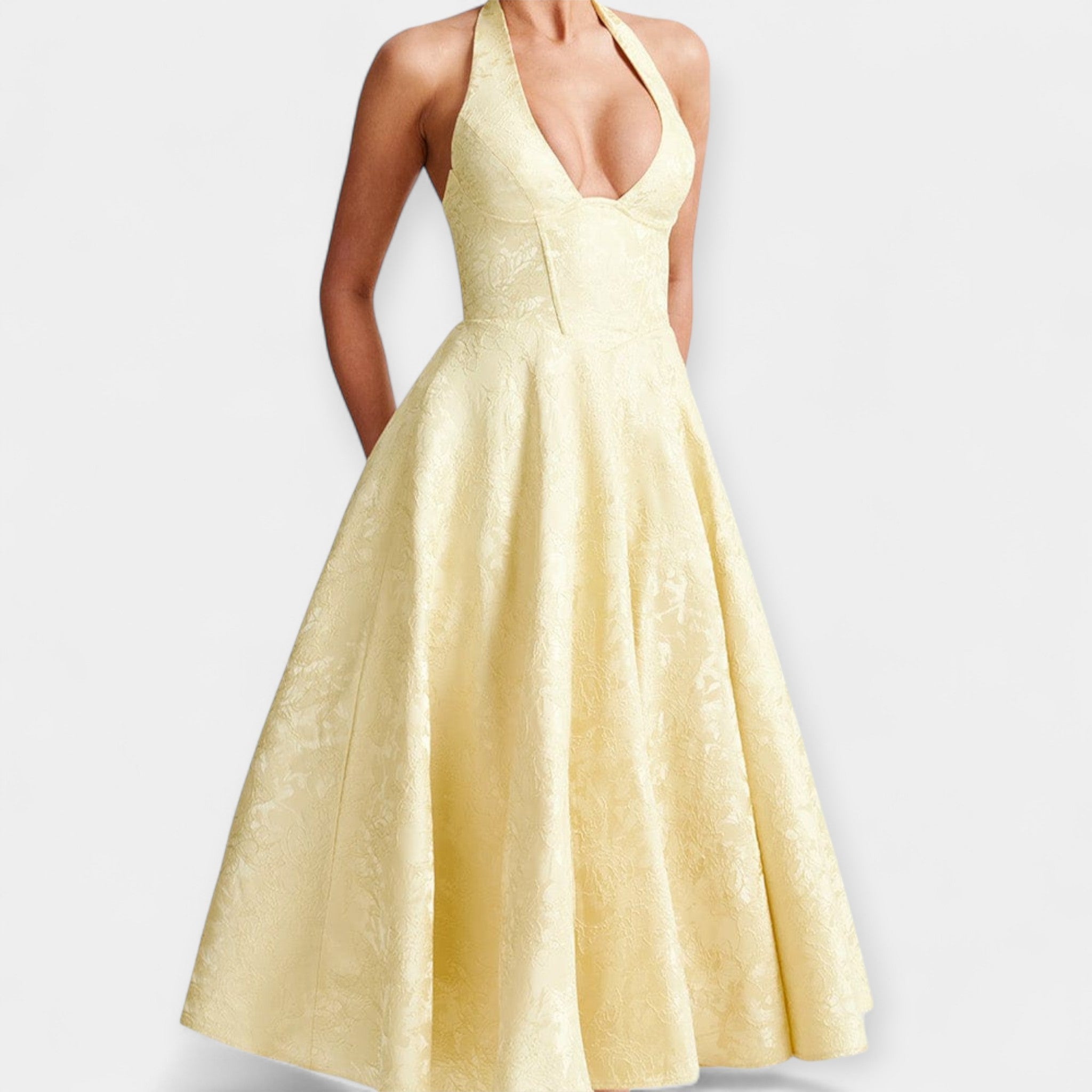 Celeste – Robe midi à dos nu et détail corset