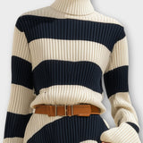 Lunea – Robe longue en maille rayée à col montant