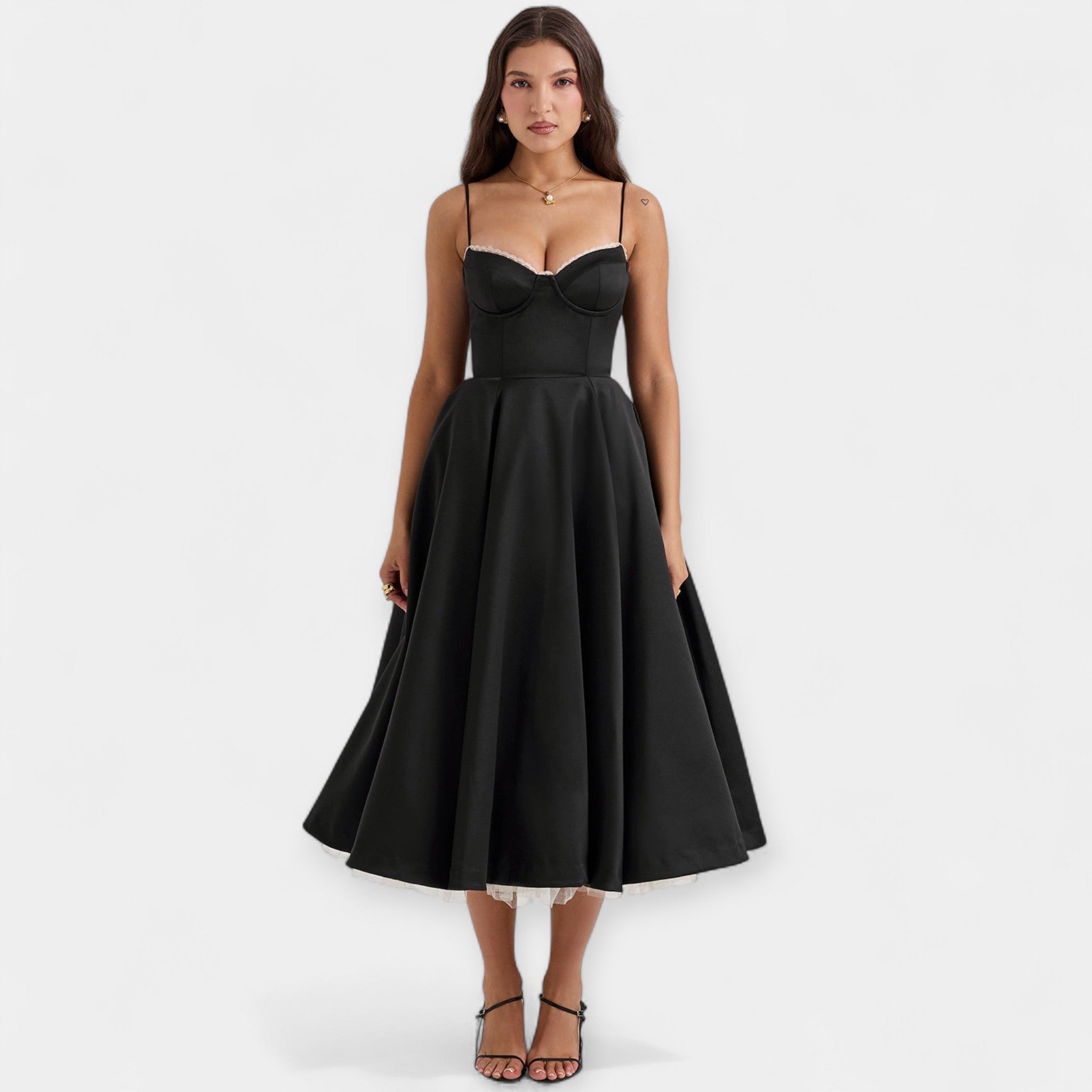 Robe midi en tulle et style
