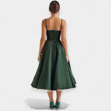 Robe midi en tulle et style