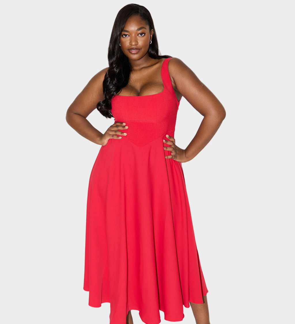 Elenya – Robe midi aérienne aux lignes épurées